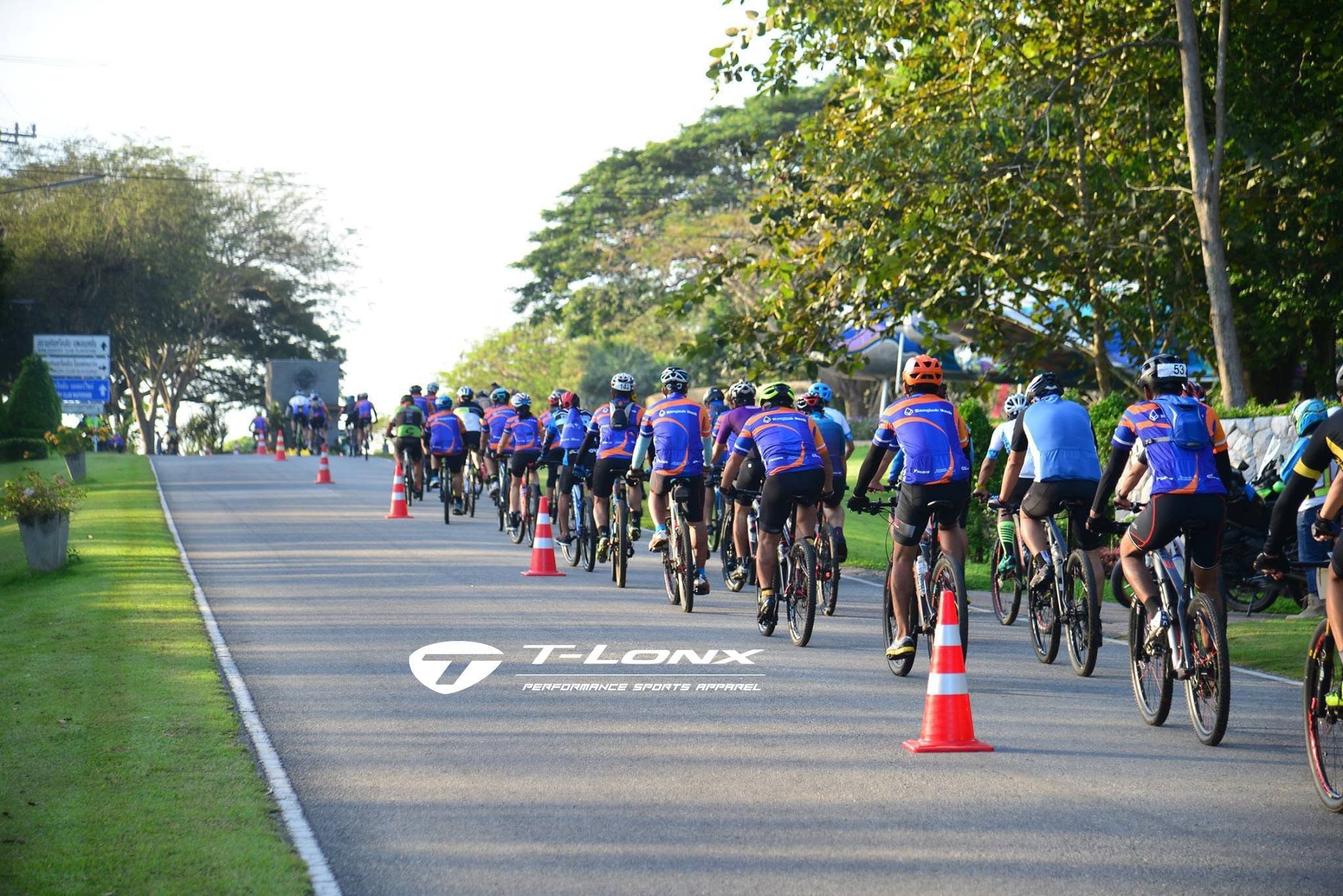 曼谷銀行 Bangkok Bank CycleFest 官方大賽車衫 T-Lonx 7